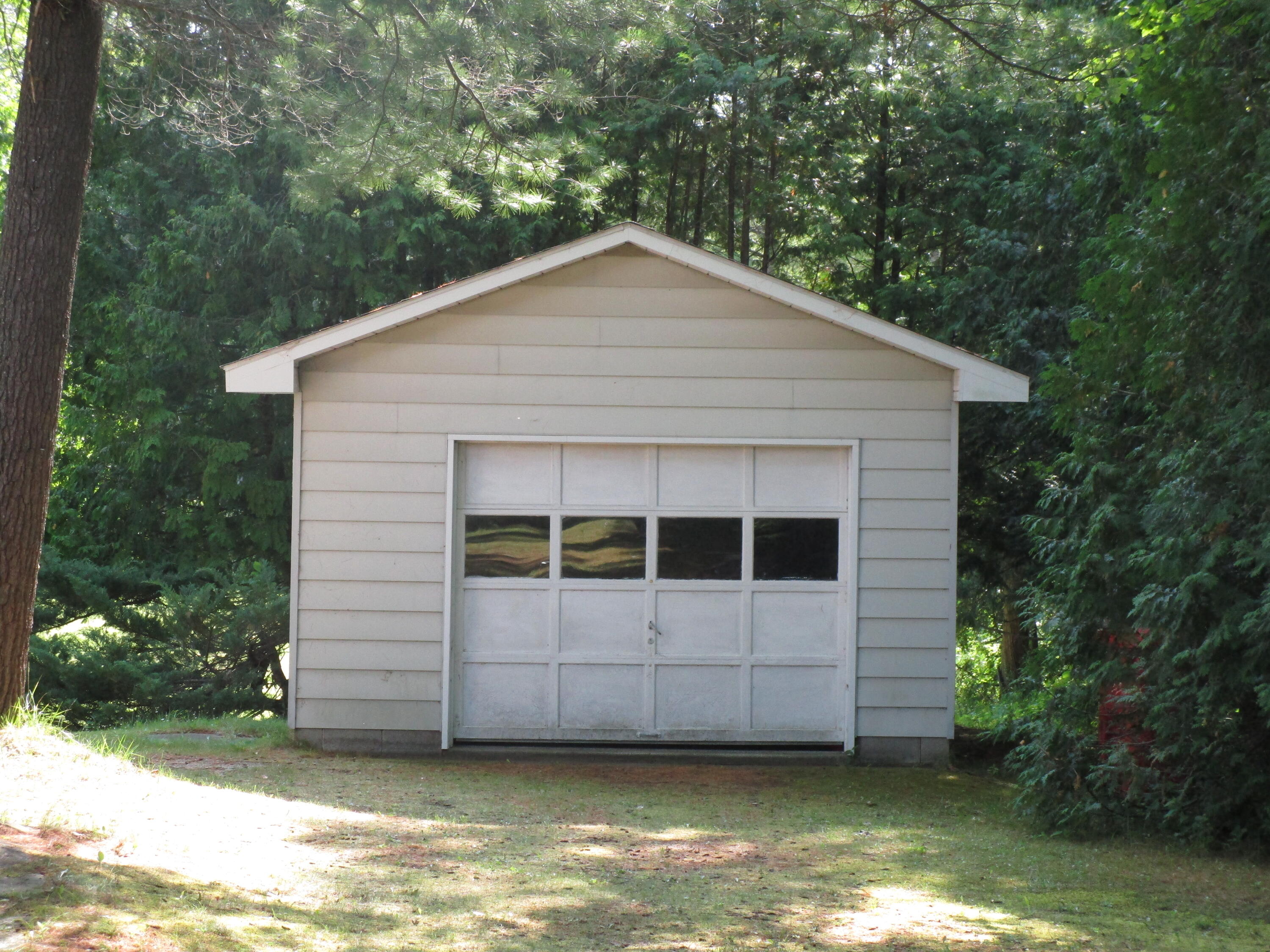 3595 Club Road Indian River, MI 49749 - Photo 17 of 27 Gallery Image 17