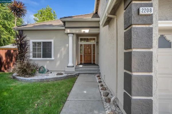 $875,000 | 2208 Fieldcrest Court, Fairfield, CA 94534