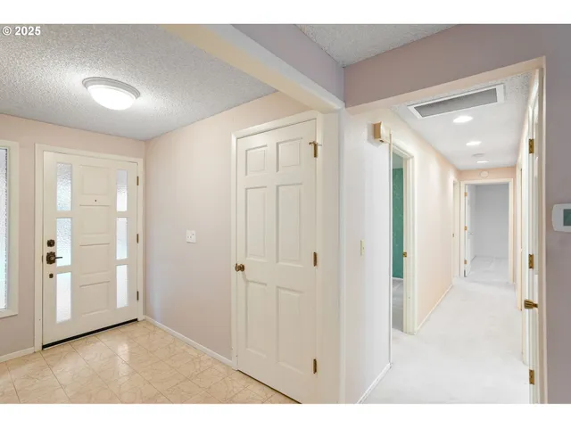 $530,000 | 1056 Northshire Court Northeast, Keizer, OR 97303