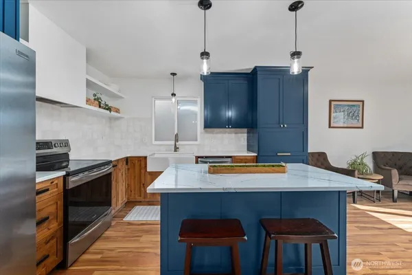 $489,900 | 3949 Northeast Vista Del Rey Drive, East Wenatchee, WA 98802