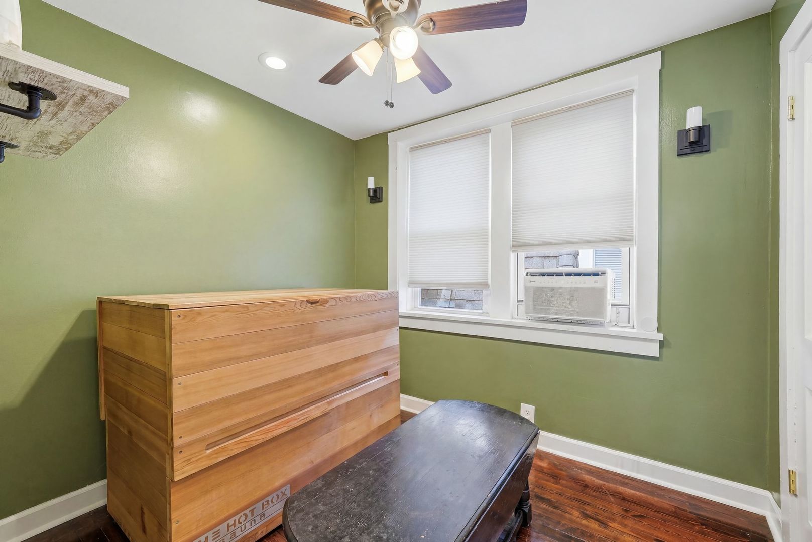 1235 North Harding Avenue Chicago, IL 60651 - Photo 15 of 38