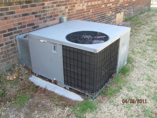 188 Tuttles Grove Road Beaufort, NC 28516 - Photo 4 of 4 HVAC