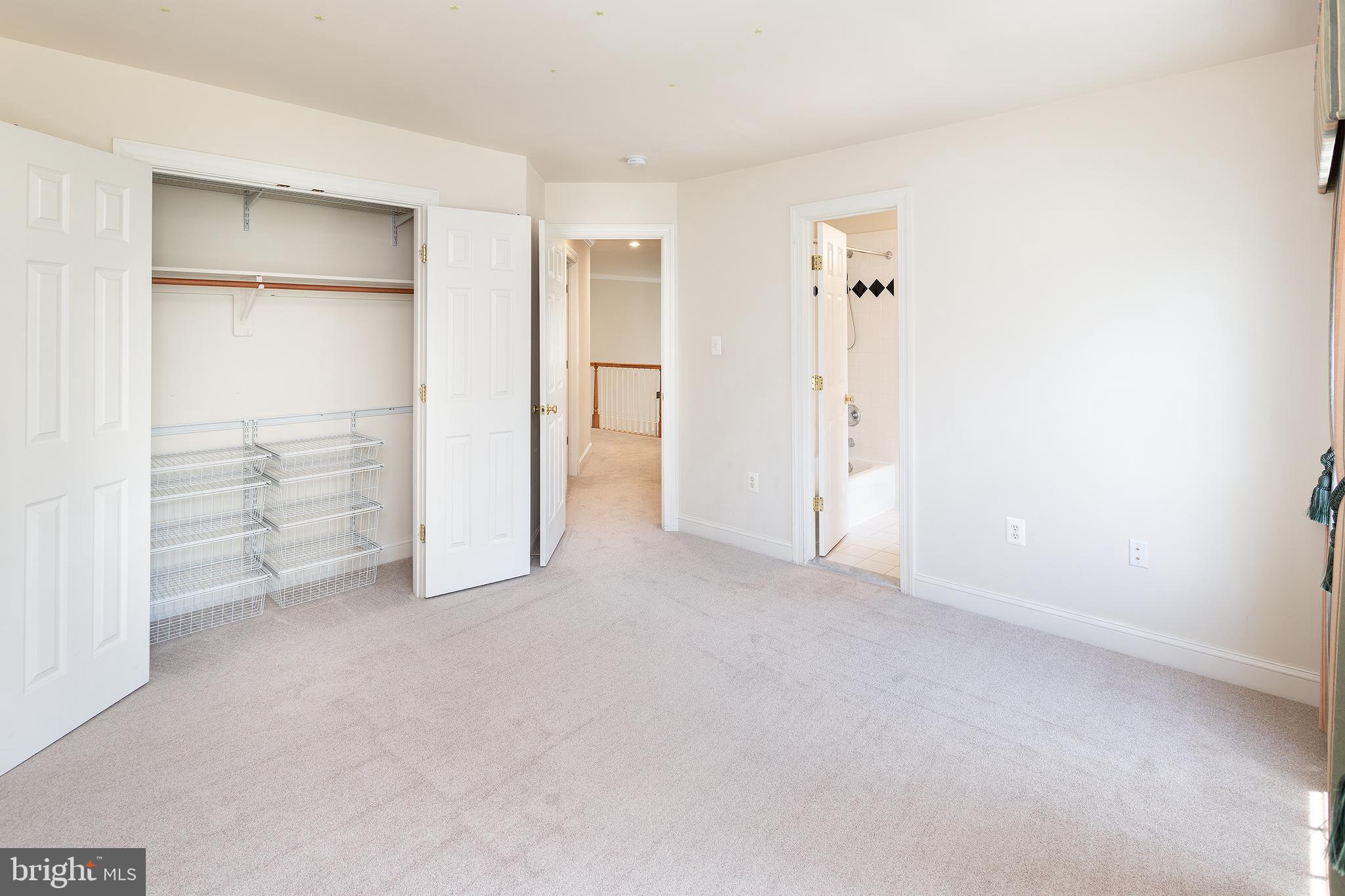 5924 Chesterbrook Road McLean, VA 22101 - Photo 31 of 60