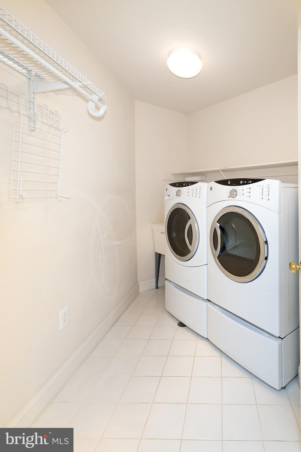5924 Chesterbrook Road McLean, VA 22101 - Photo 36 of 60 Upstairs laundry room