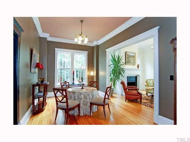211 Hawthorne Road Raleigh, NC 27605 - Photo 3 of 12