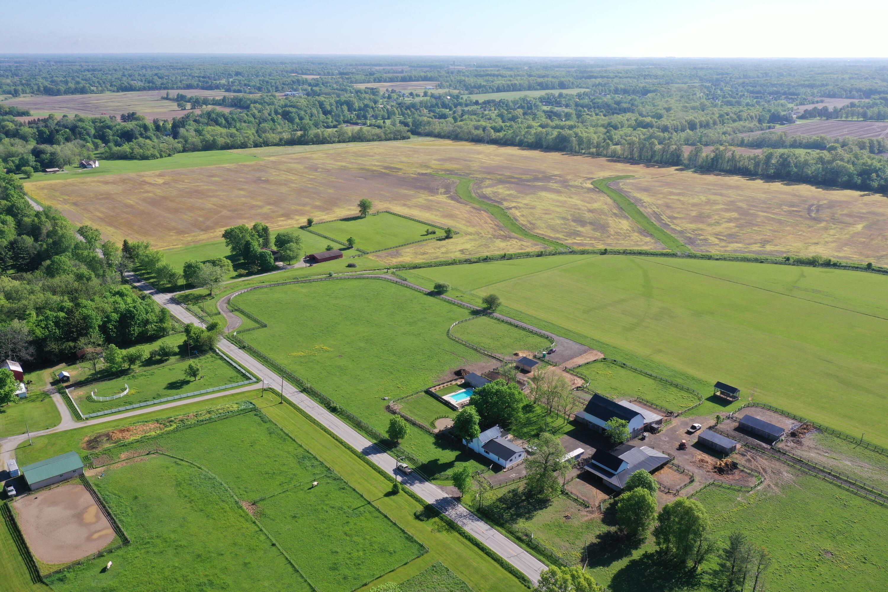 5955 Harlem Road Westerville, OH 43082 - Photo 5 of 8 DJI_0708