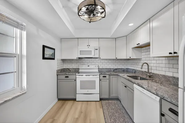 $315,000 | 1210 Sugar Sands Boulevard, Unit 241, Singer Island, FL 33404