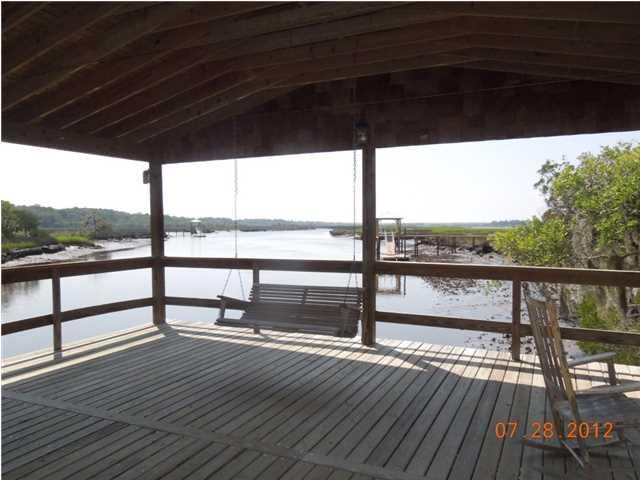 21 Duck Club Road Ravenel, SC 29470 - Photo 30 of 49 Poplar Grove Covered Pierhead and Dock -