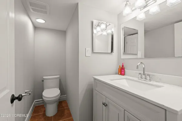 $1,799,900 | 79 Cypress Neck Road, Middletown, NJ 07738