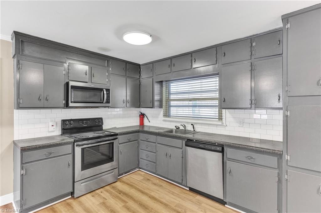 5517 Birch Ridge Road Greensboro, NC 27405 - Photo 11 of 29 Gallery Image 11