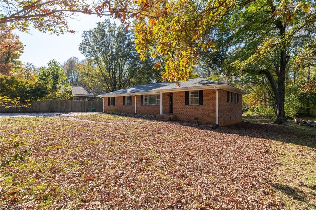 5517 Birch Ridge Road Greensboro, NC 27405 - Photo 2 of 29 Gallery Image 2