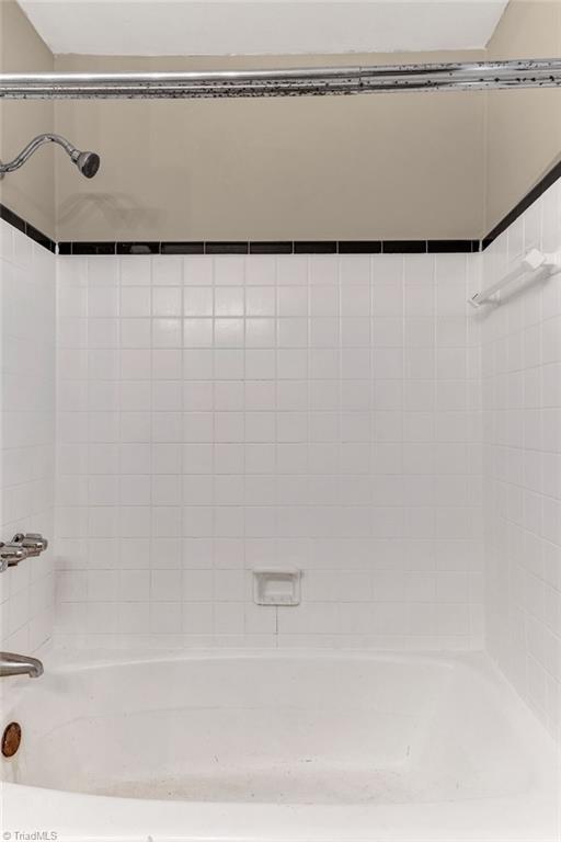 5517 Birch Ridge Road Greensboro, NC 27405 - Photo 21 of 29 Gallery Image 21