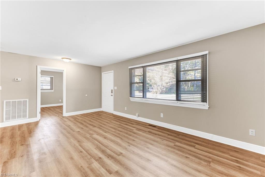 5517 Birch Ridge Road Greensboro, NC 27405 - Photo 4 of 29 Gallery Image 4