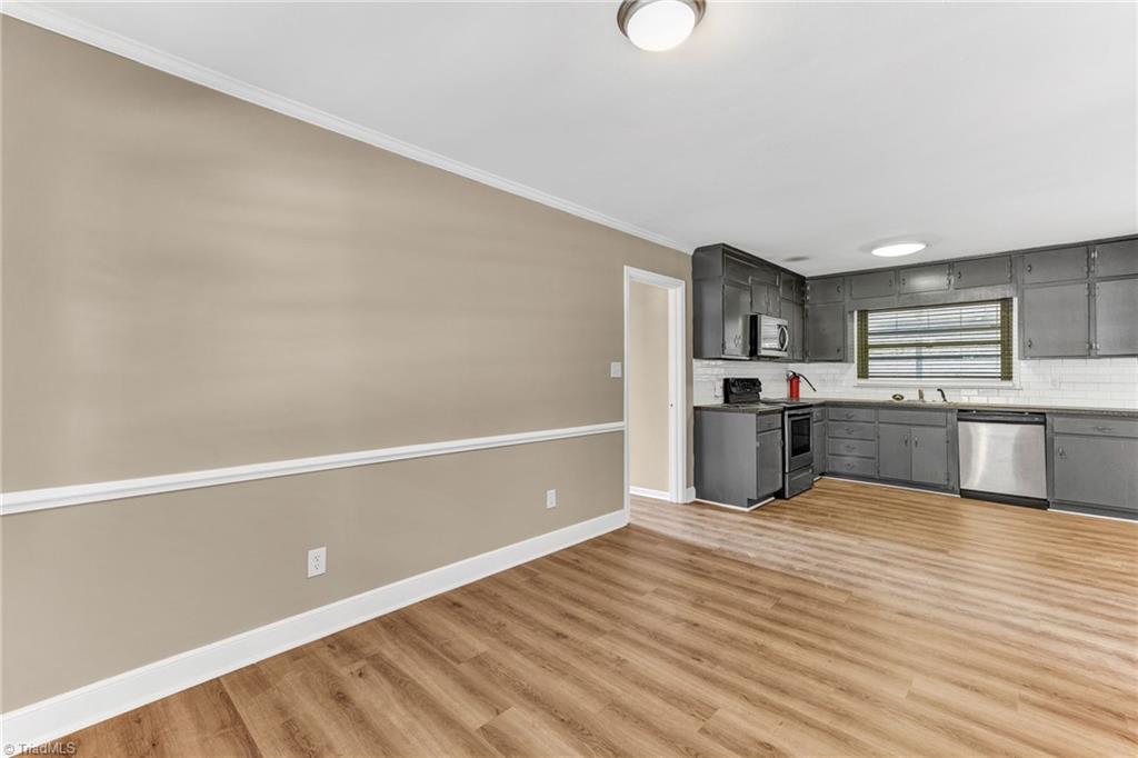 5517 Birch Ridge Road Greensboro, NC 27405 - Photo 6 of 29 Gallery Image 6