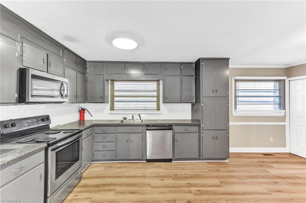 5517 Birch Ridge Road Greensboro, NC 27405 - Photo 10 of 29 Gallery Image 10