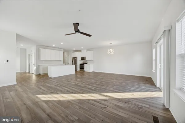 $3,200 | 24 Painters Way, Pottstown, PA 19465