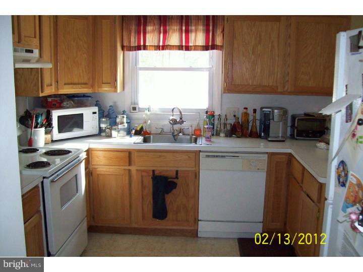 56 Skeet Road Medford, NJ 08055 - Photo 4 of 9 Kitchen