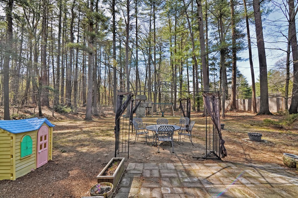 595 Main Street Hudson, MA 01749 - Photo 5 of 30 Gallery Image 5