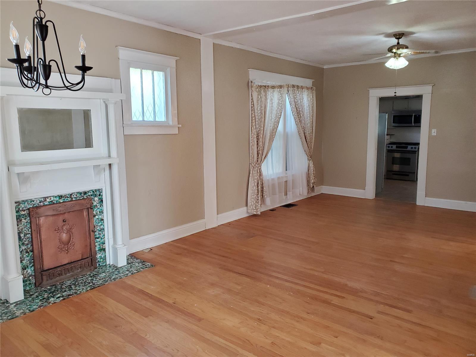 1056 George Street Chester, IL 62233 - Photo 10 of 43 Gallery Image 10