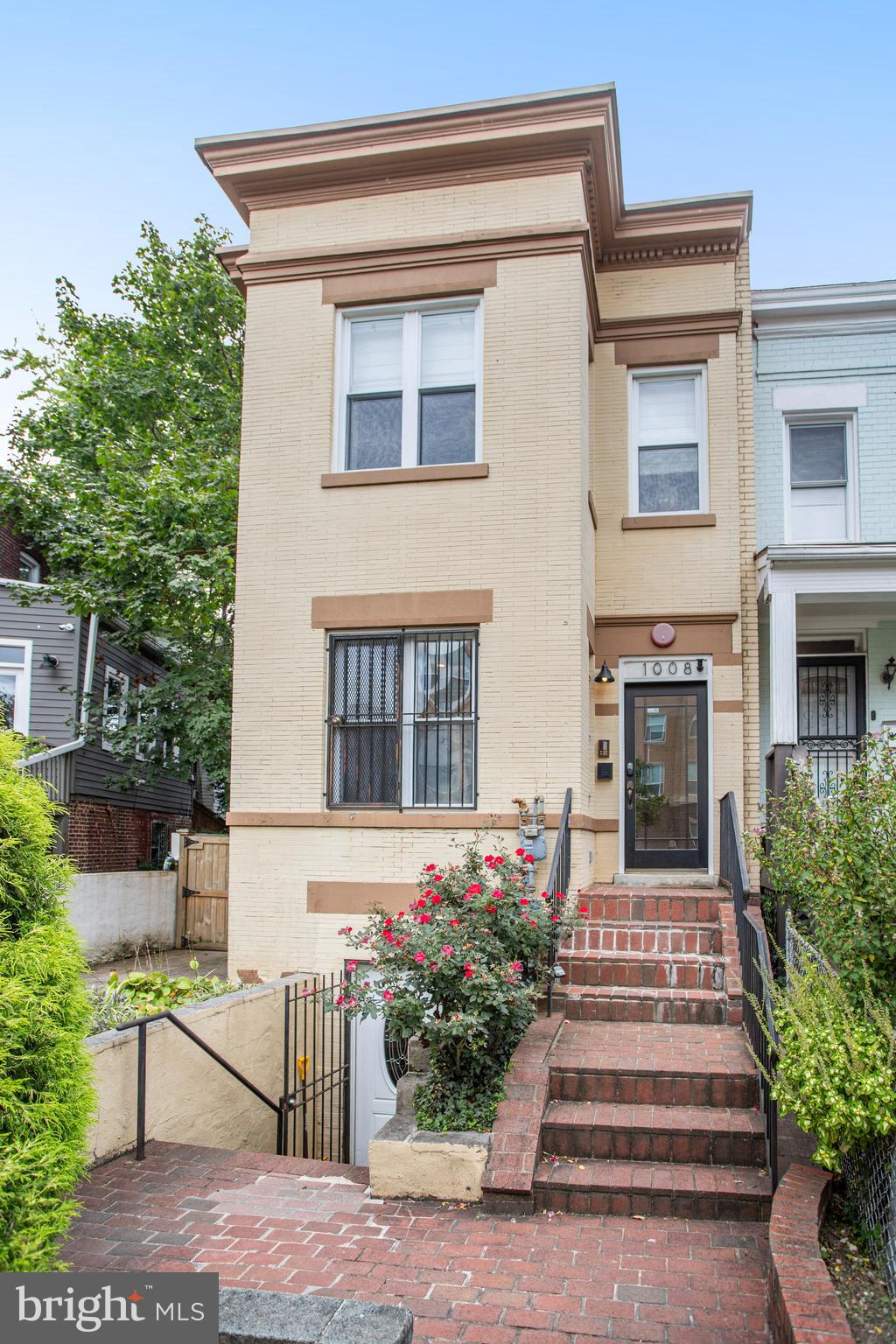1008 Spring Road Northwest, Unit 2 Washington, DC 20010 - Photo 4 of 48 Gallery Image 4
