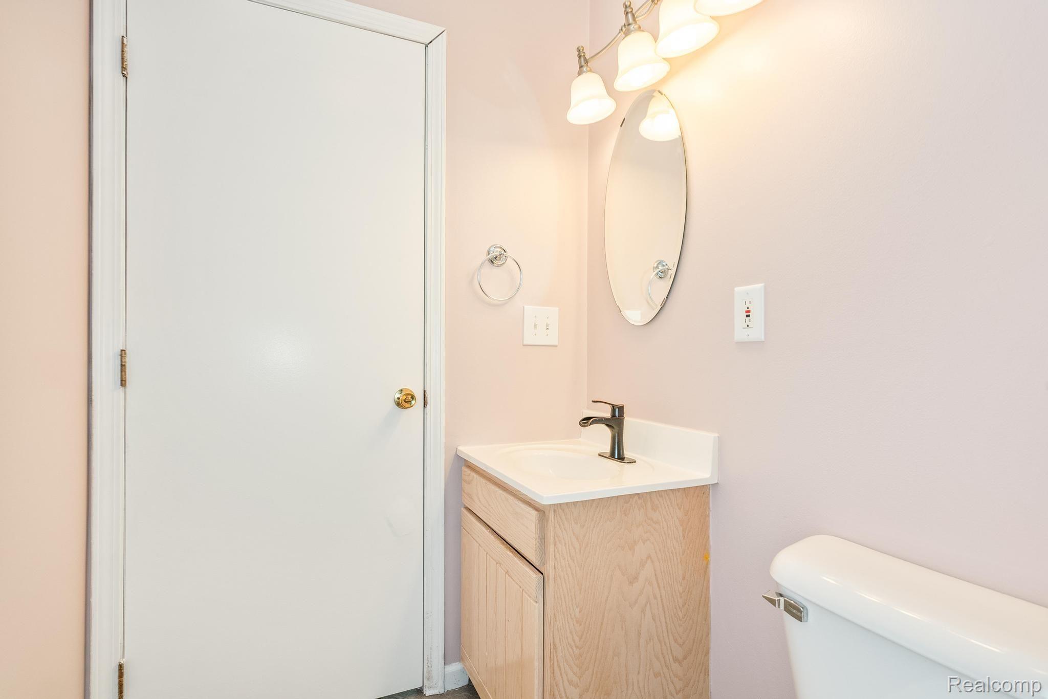 45171 Dunn Road Belleville, MI 48111 - Photo 36 of 52 Gallery Image 36
