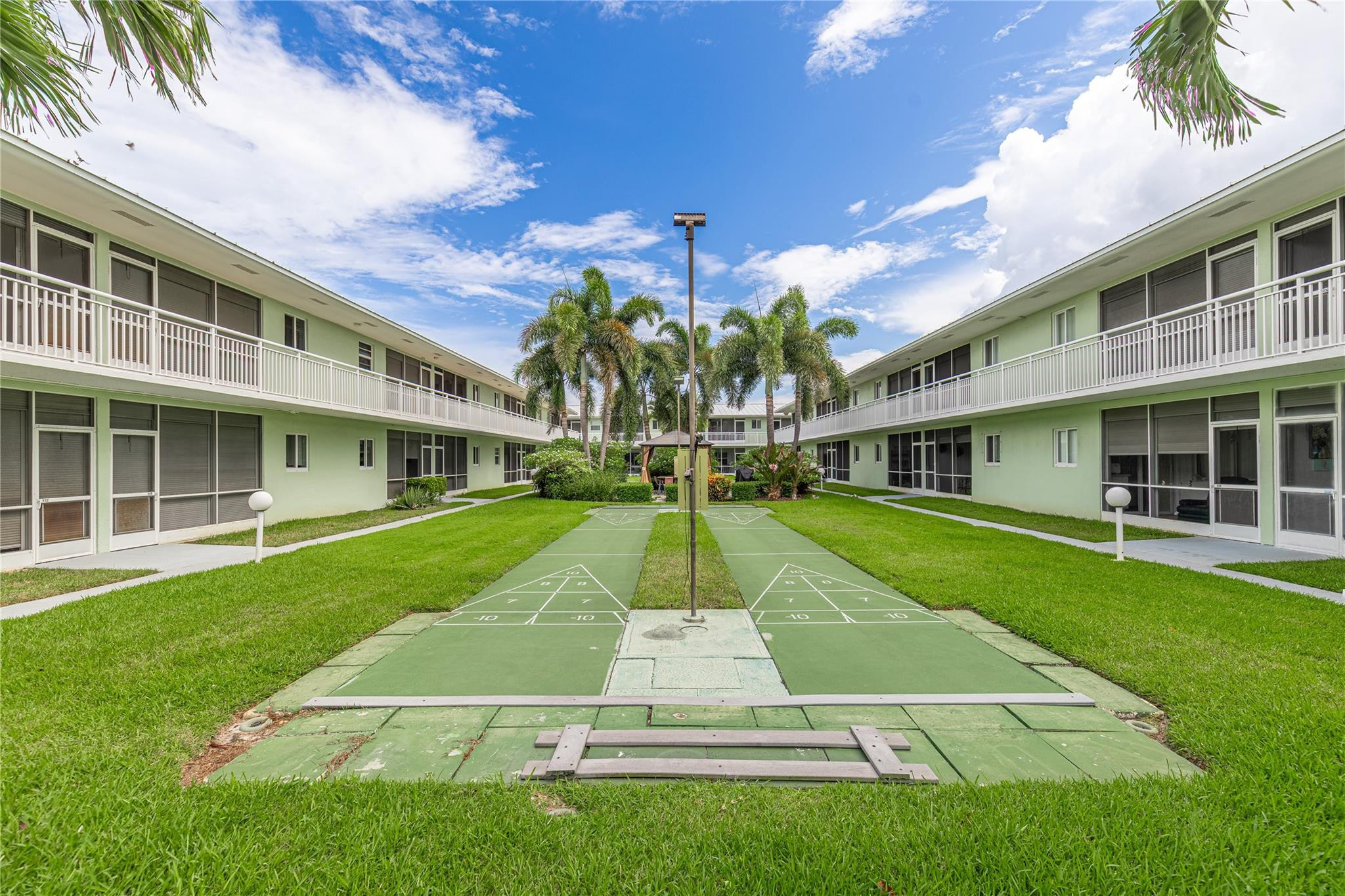 2100 Northeast 38th Street, Unit 216 Lighthouse Point, FL 33064 - Photo 30 of 38 Photo 30