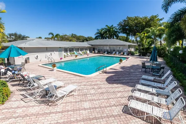 $165,000 | 2300 Southwest 22nd Avenue, Unit 112, Delray Beach, FL 33445