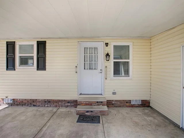 $234,500 | 518 St Andrews Boulevard, Lady Lake, FL 32159