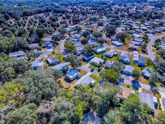 $234,500 | 518 St Andrews Boulevard, Lady Lake, FL 32159