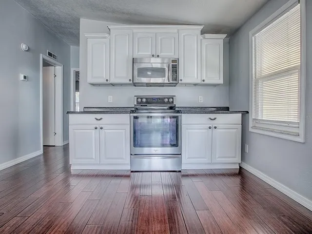 $234,500 | 518 St Andrews Boulevard, Lady Lake, FL 32159