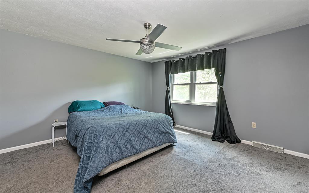 2572 B Grouse Ridge Wexford, PA 15090 - Photo 16 of 28