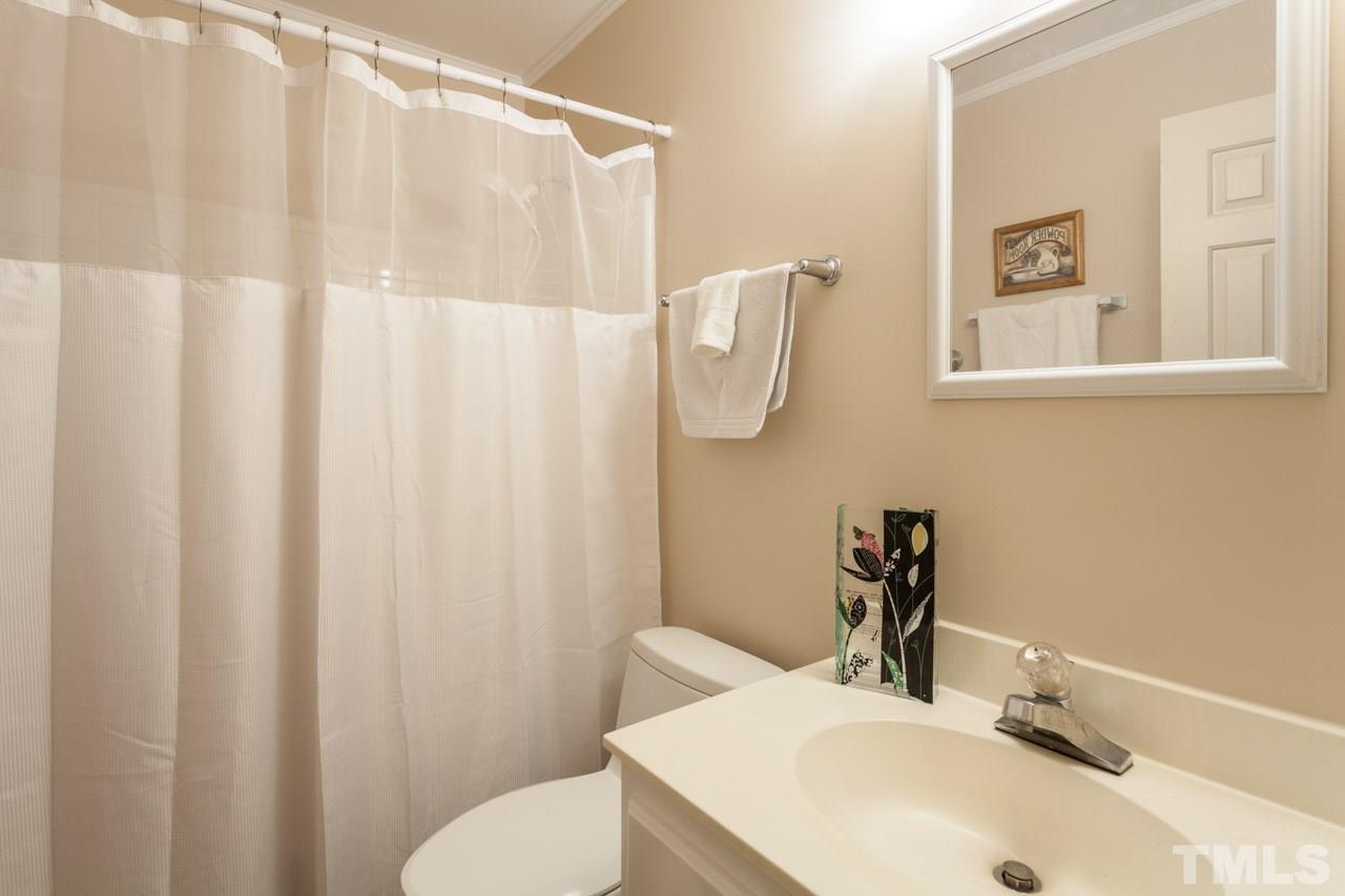 6804 Fairpoint Court Raleigh, NC 27613 - Photo 13 of 16
