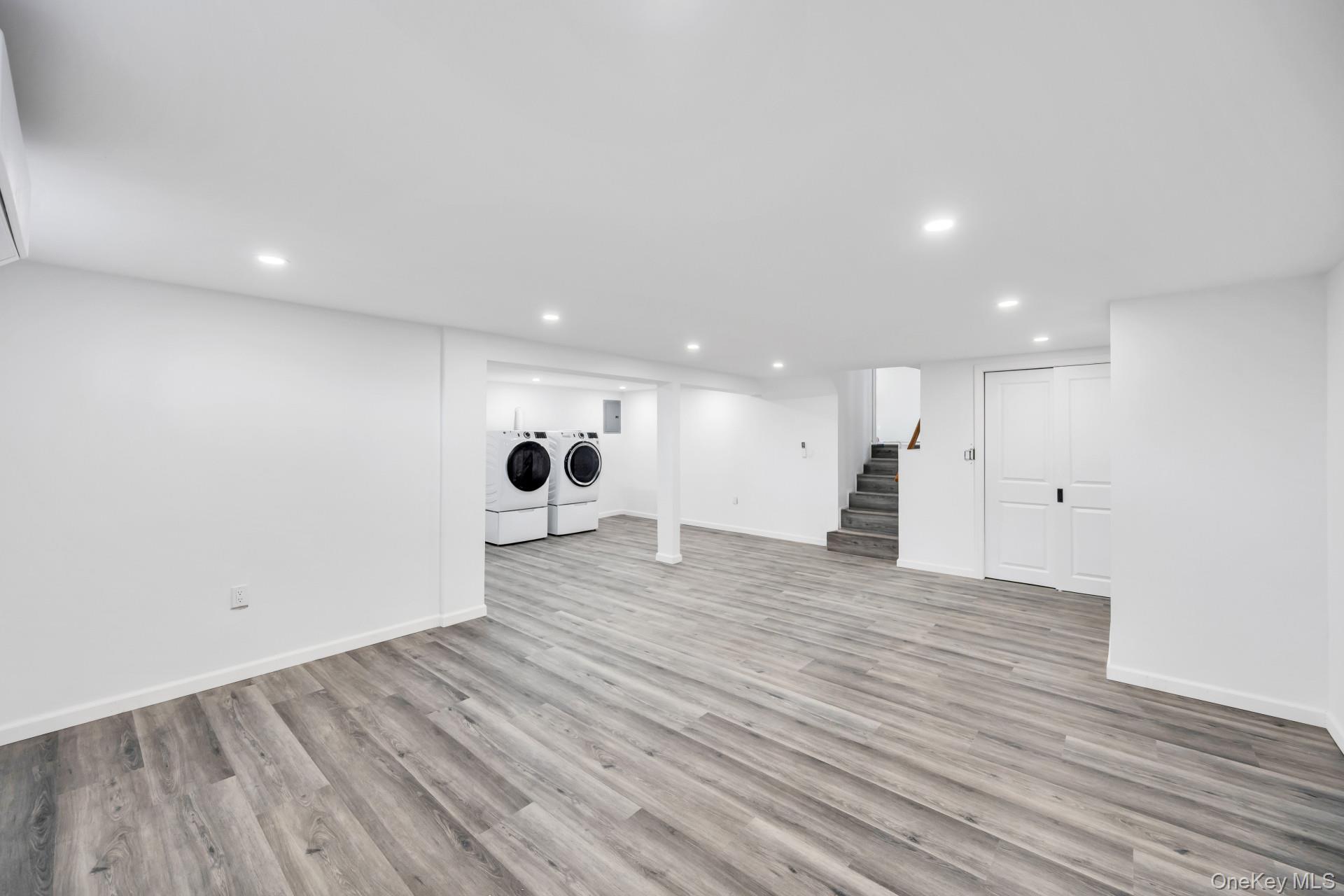48 Earl Road Melville, NY 11747 - Photo 14 of 19