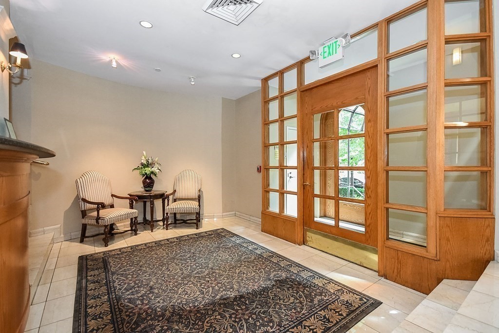 492 Beacon Street, Unit 13 Boston, MA 02115 - Photo 19 of 24