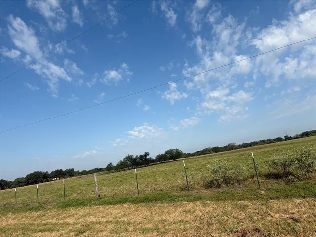 $119,000 | 8900 Old Highway, Calvert, TX 77837