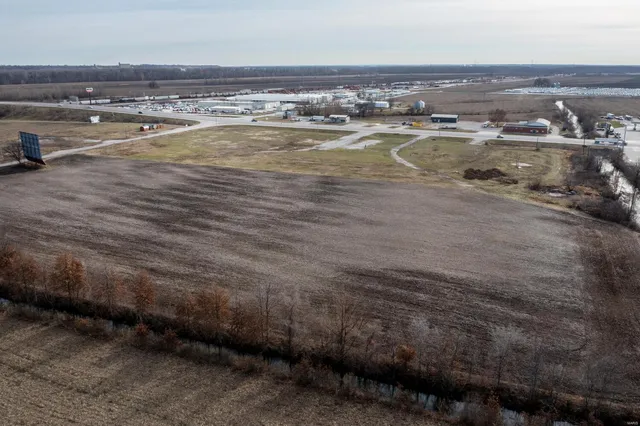 $1 | 0 Old Quincy Drive-in Theater, Taylor, MO 63471