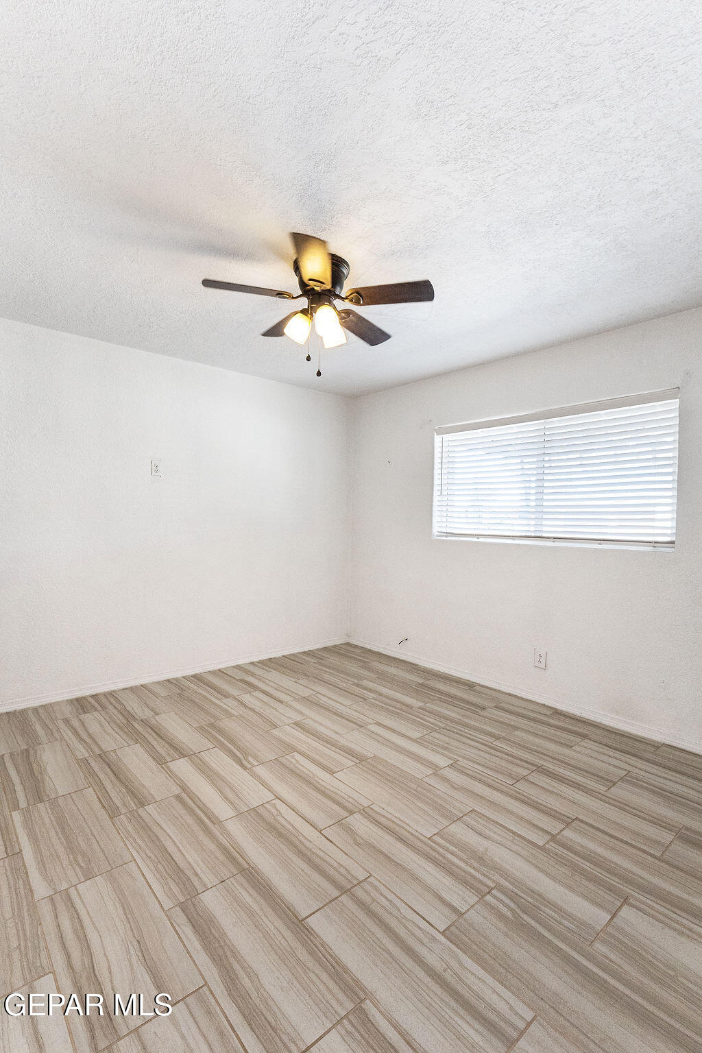 2736 Hawick Road El Paso, TX 79925 - Photo 20 of 41 27