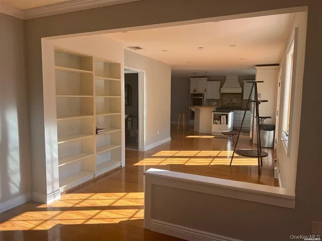 $4,950 | 3 Thornridge Lane, Centereach, NY 11720