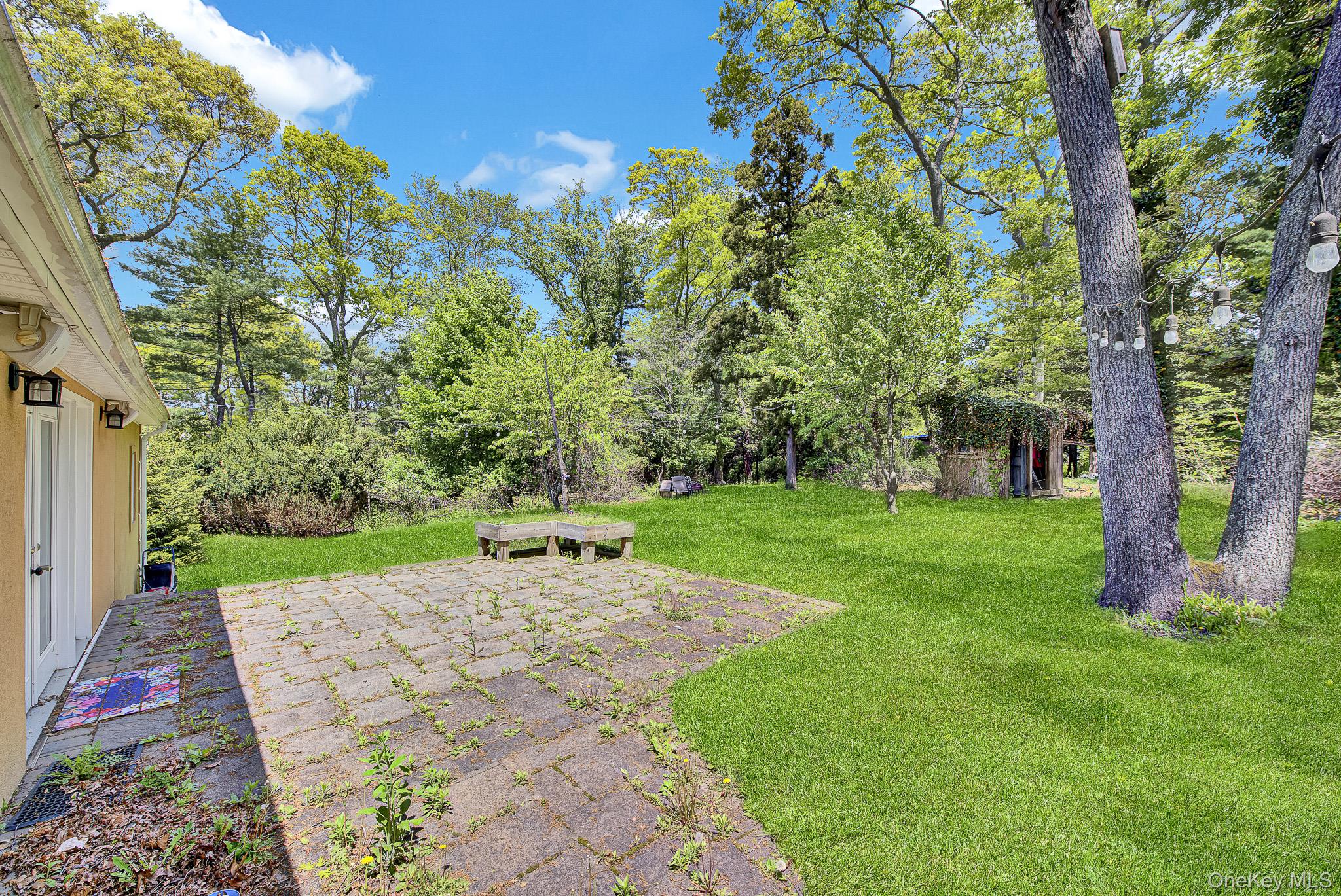 77 South Coleman Road Centereach, NY 11720 - Photo 21 of 28