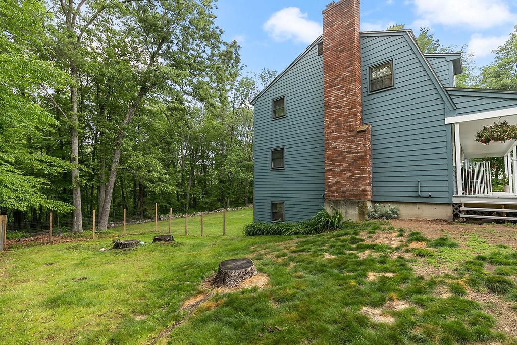 9 Country Road Hampstead, NH 03826 - Photo 35 of 39 Gallery Image 35