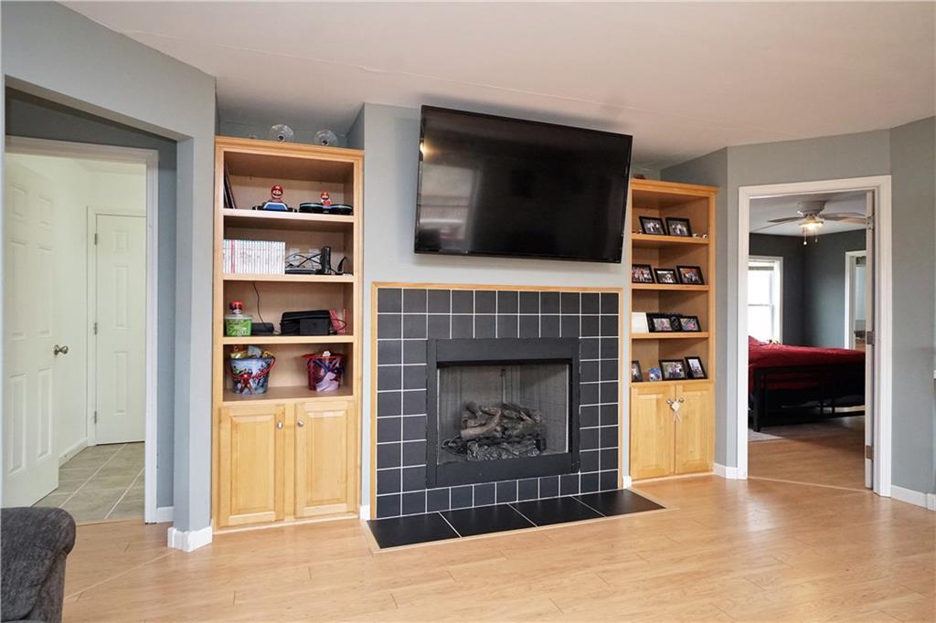 299 Lunt Road Brunswick, ME 04011 - Photo 4 of 34 Relax by the easy-to-use ventless...