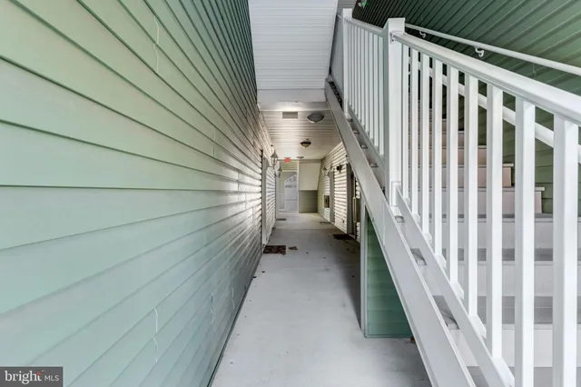 $329,000 | 35552 East Atlantic Circle, Unit 102, Rehoboth Beach, DE 19971