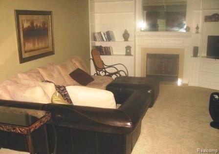 3071 Penn Court Rochester, MI 48307 - Photo 4 of 6 23173536-4.jpg