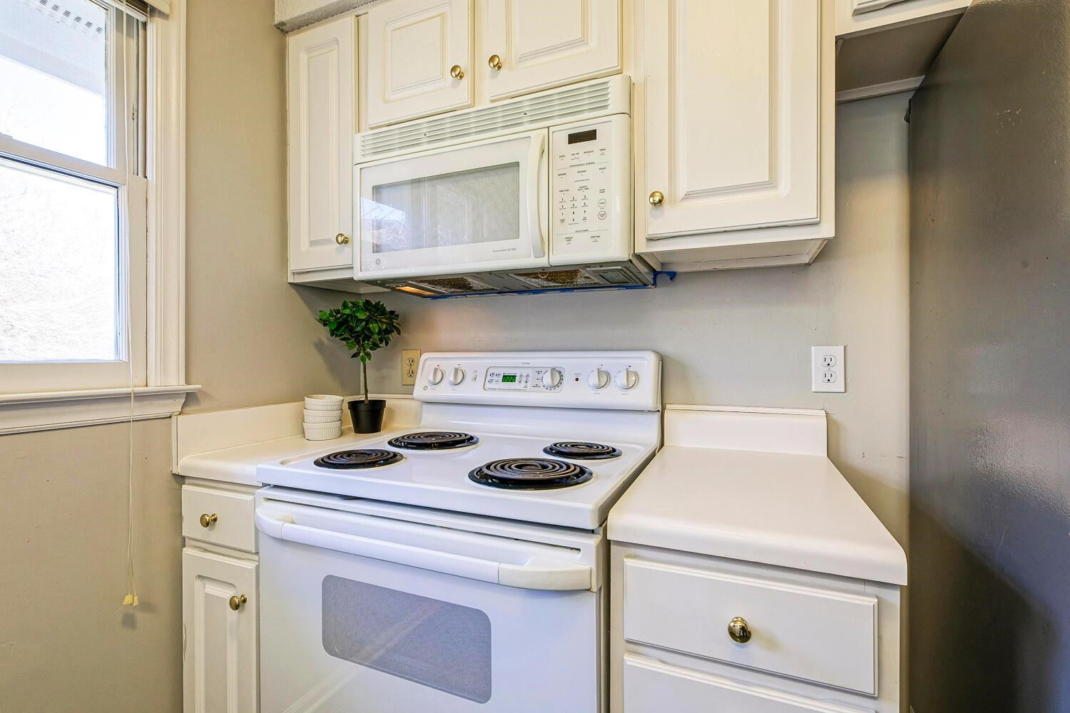 2821 Edridge Court, Unit 202 Raleigh, NC 27607 - Photo 15 of 30 Photo 15
