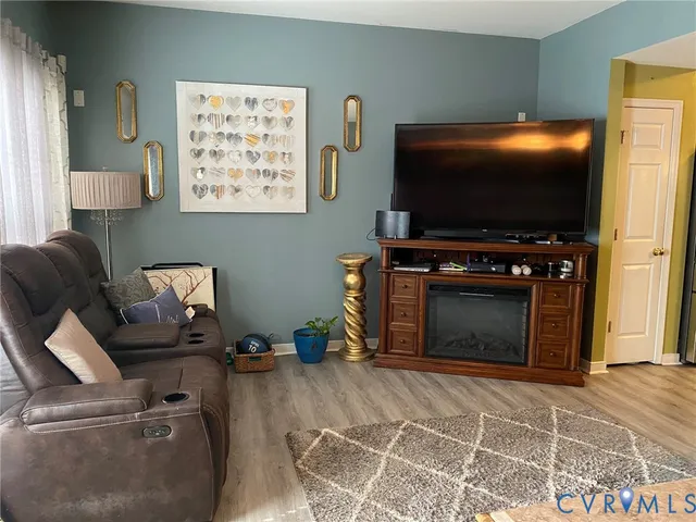 $285,000 | 1164 Grand Brook Drive, Richmond, VA 23225