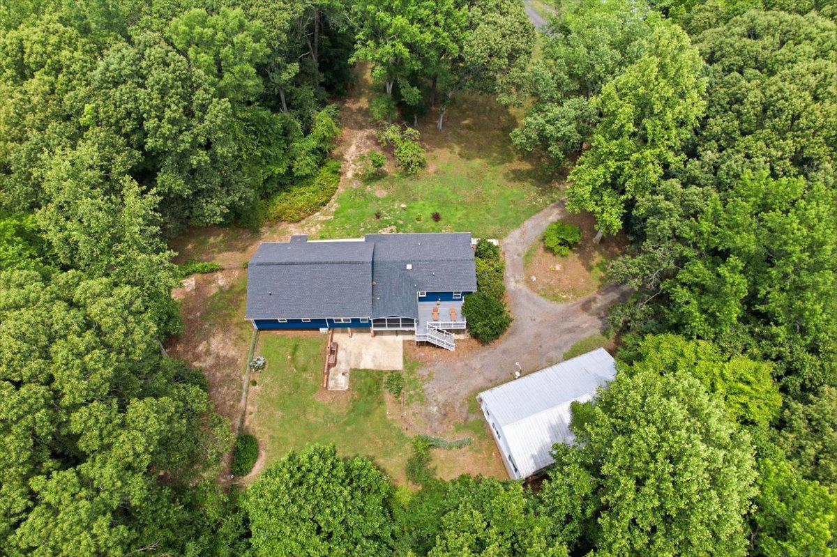 2175 Ponds Wood Road Huntingtown, MD 20639 - Photo 5 of 76 House with det garage building in close proximity