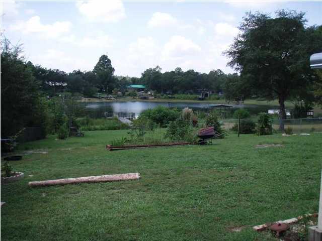 47 Vanderheide Road DeFuniak Springs, FL 32433 - Photo 2 of 7 Gallery Image 2