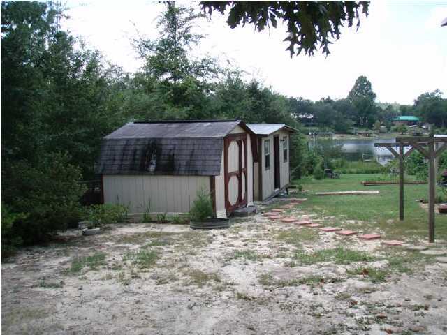 47 Vanderheide Road DeFuniak Springs, FL 32433 - Photo 3 of 7 Gallery Image 3
