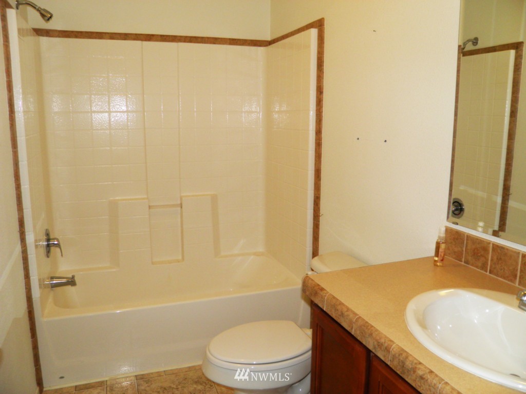 427 Port Hadlock Heights Road Port Hadlock, WA 98339 - Photo 16 of 20 Gallery Image 16