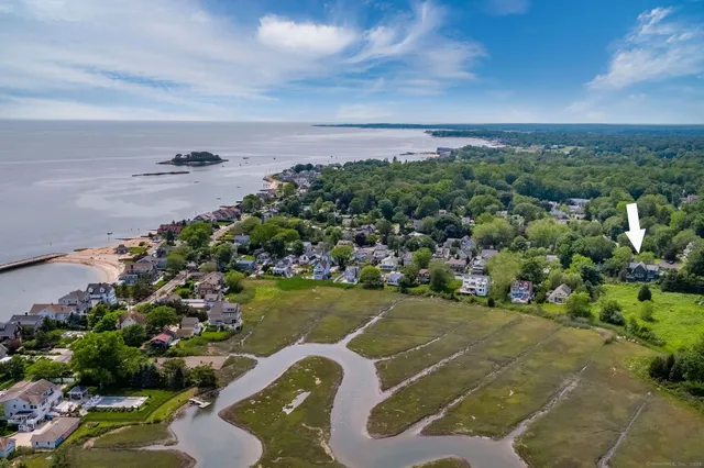 $3,200,000 | 77 East Wharf Road, Madison, CT 06443